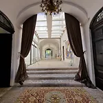 Palazzo Palitti Bed & Breakfast Roio