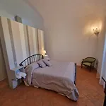 Palazzo Palitti 3* Roio
