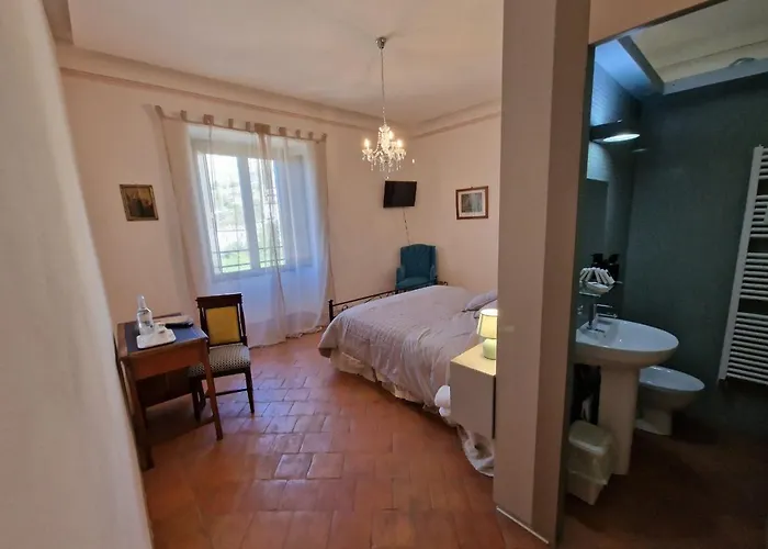 Oda ve Kahvaltı Palazzo Palitti Roio